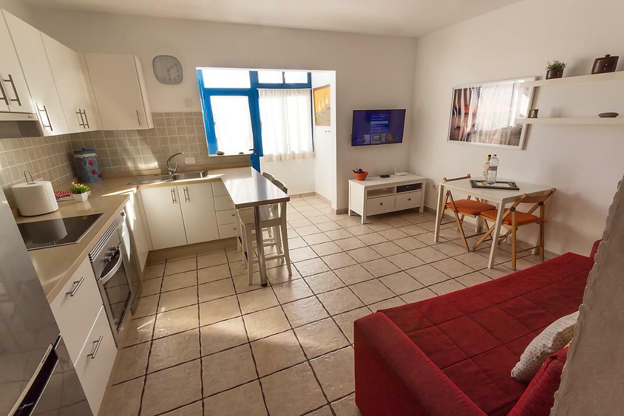 Casa Maralba Famara Apartment Exterior photo